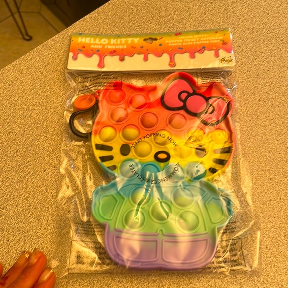 Hello Kitty Fidget - Picture 1 of 5